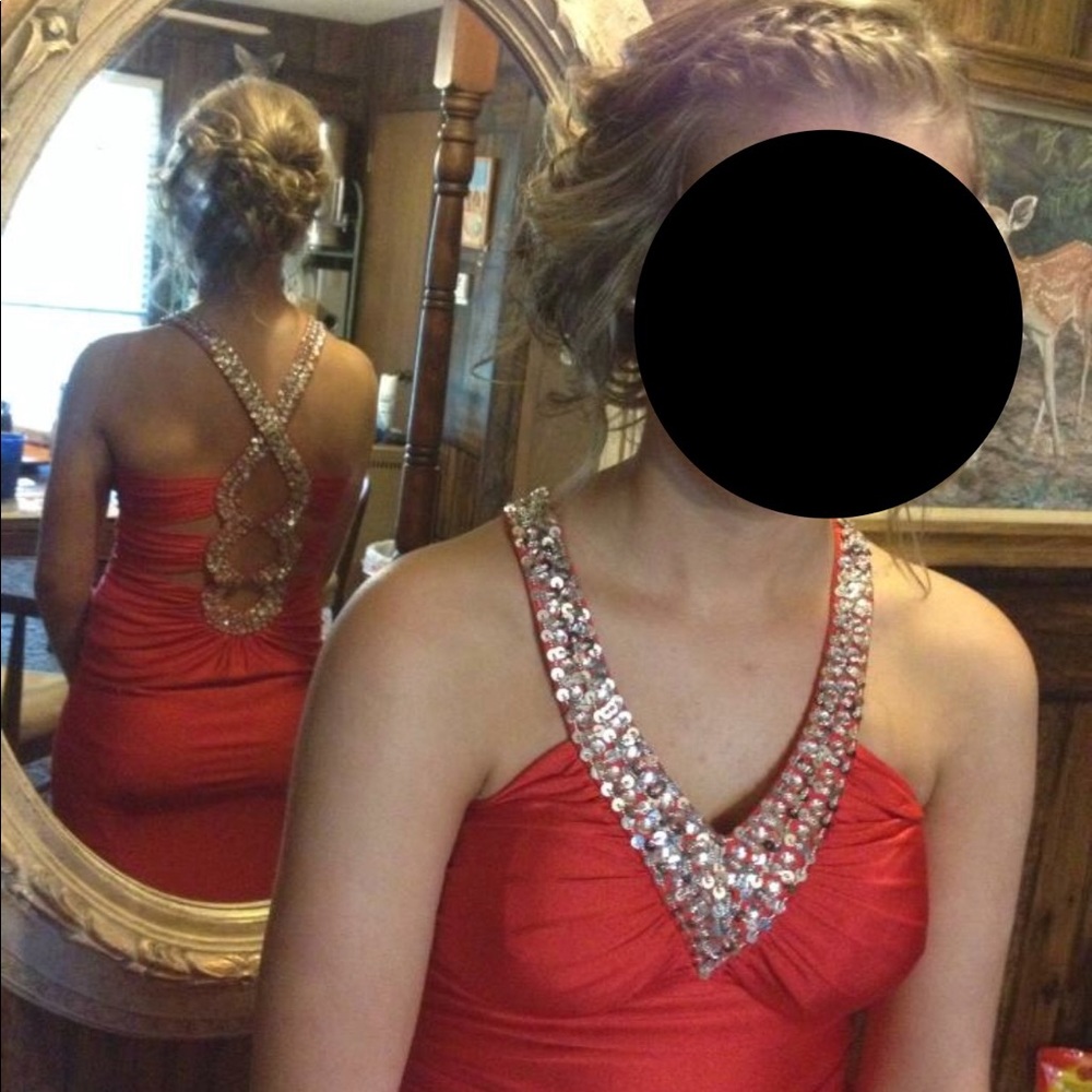 Red prom dress